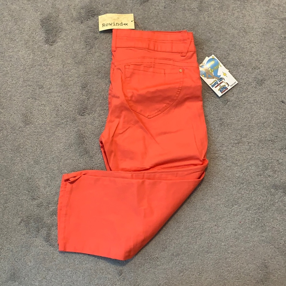 NWT Junior’s Cropped Pants, size 15